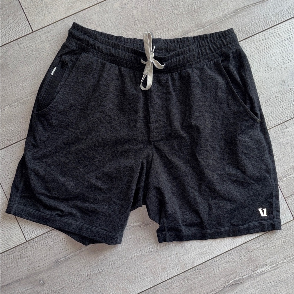Vuori Men's grey and Black Athletic Shorts small 3” inseam soft luxe